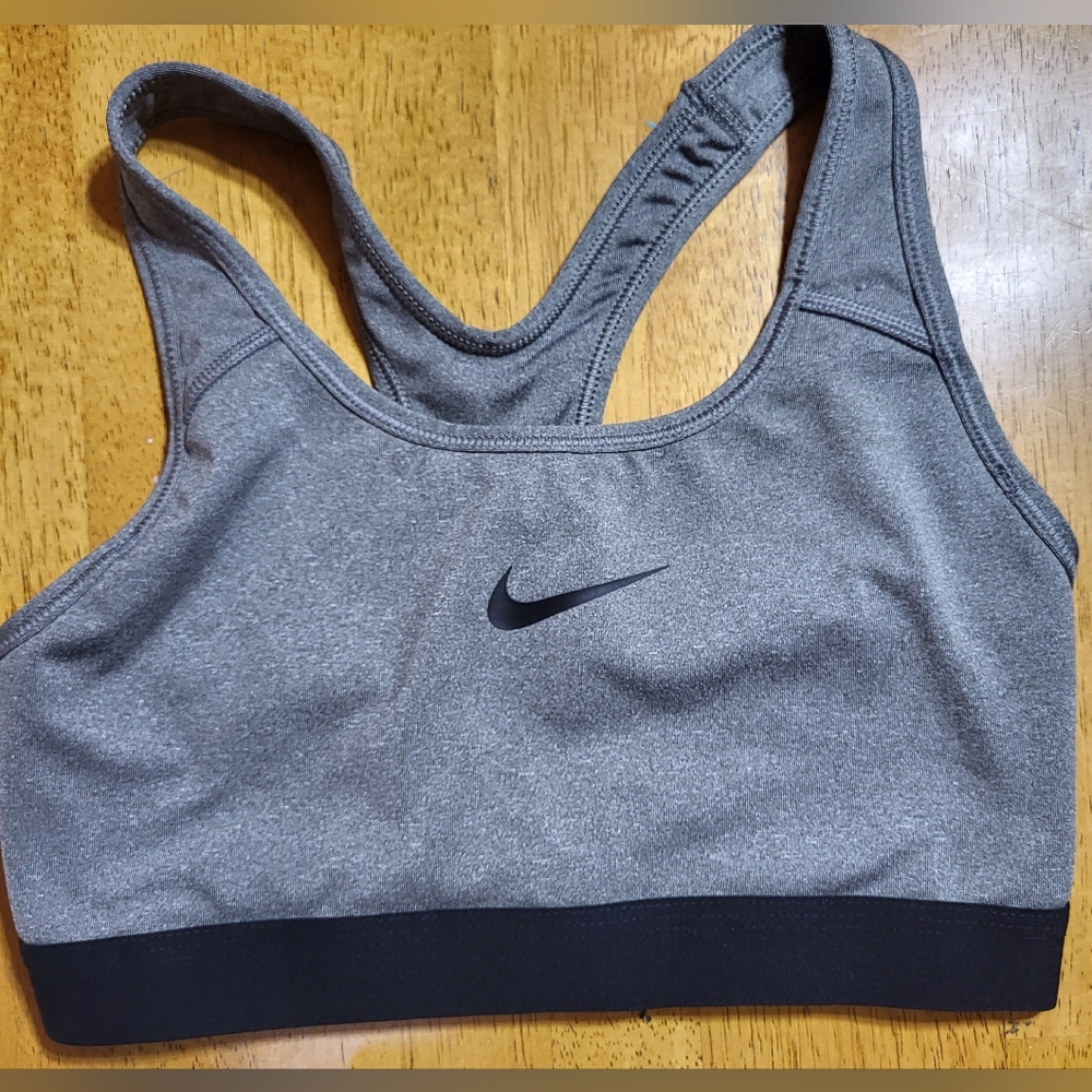 NIKE DRI-FIT ATHLETIC/ SPORTS RACER BACK BRA GRAY SZ S GREAT GENTLY USED COND